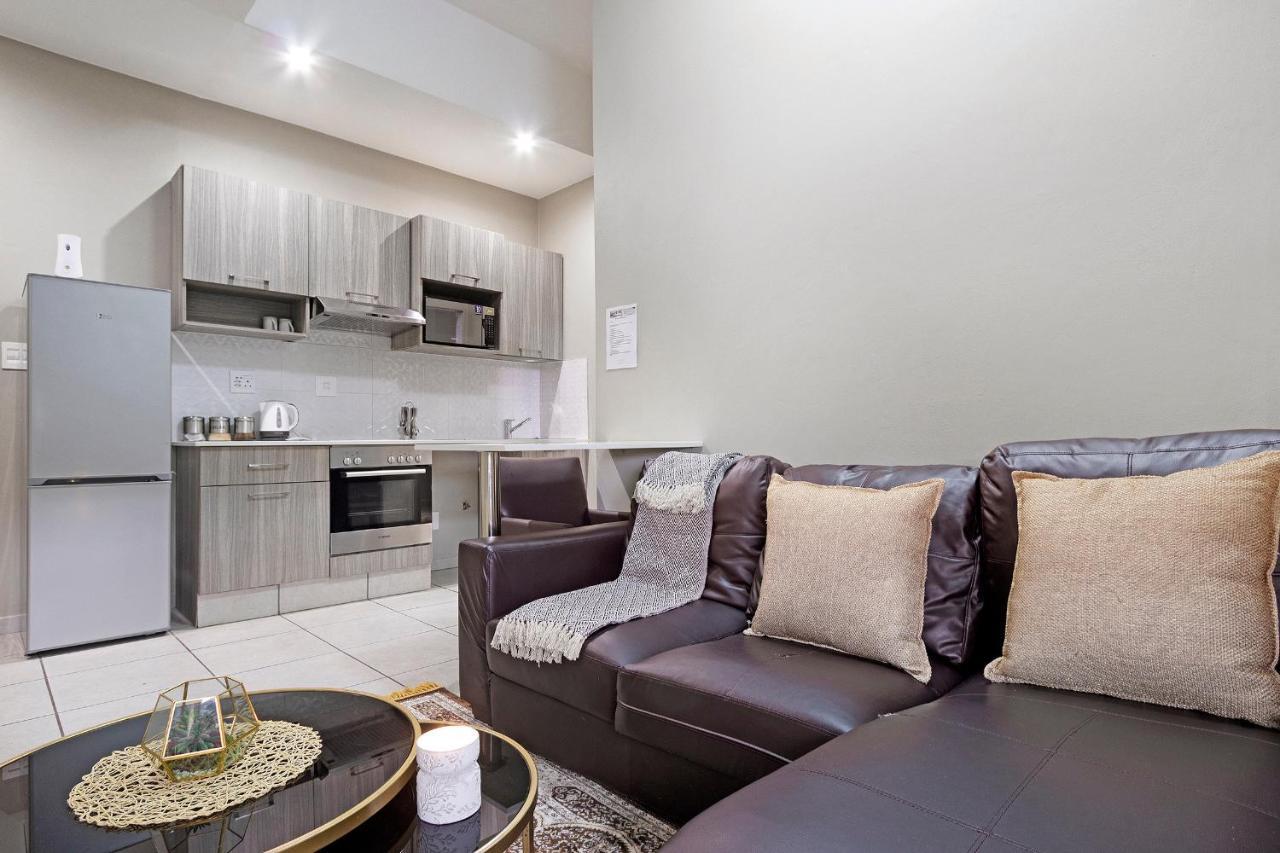 Urban Oasis Apartments At The Bolton Johannesburg Buitenkant foto