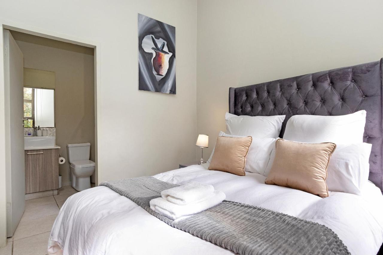 Urban Oasis Apartments At The Bolton Johannesburg Buitenkant foto