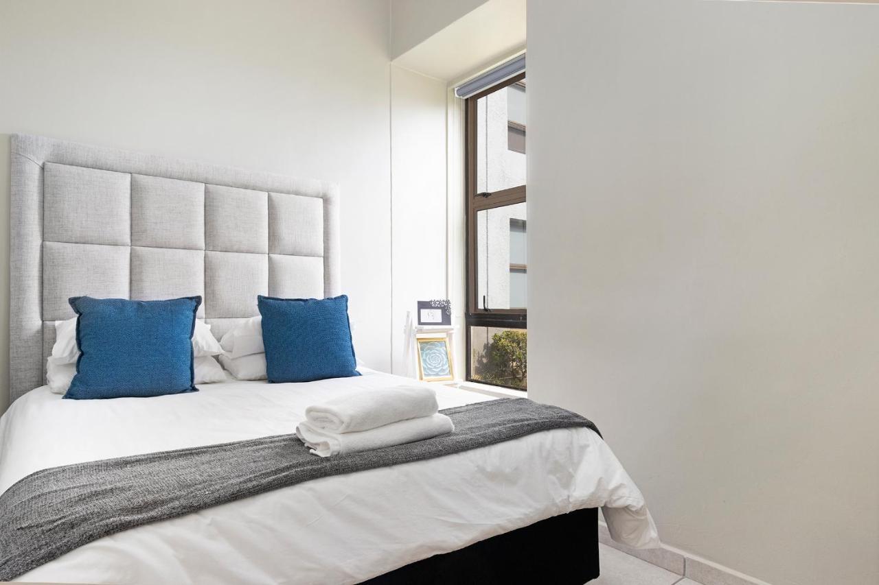 Urban Oasis Apartments At The Bolton Johannesburg Buitenkant foto