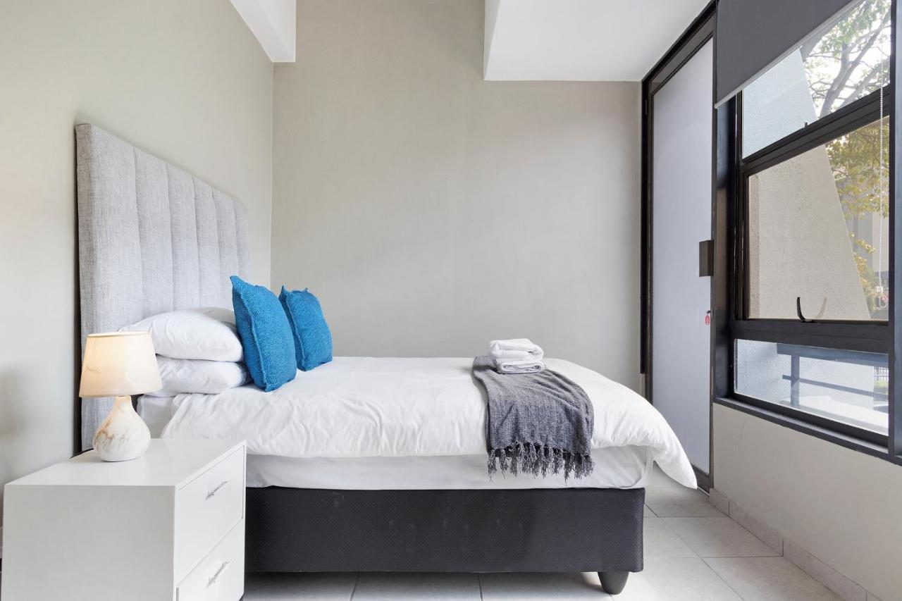 Urban Oasis Apartments At The Bolton Johannesburg Buitenkant foto